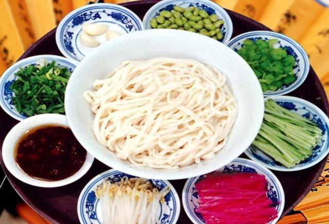 北京炸酱面